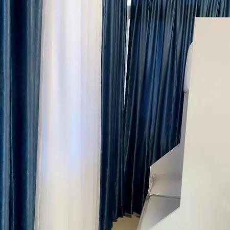 Mirela's By The Sea Lägenhet